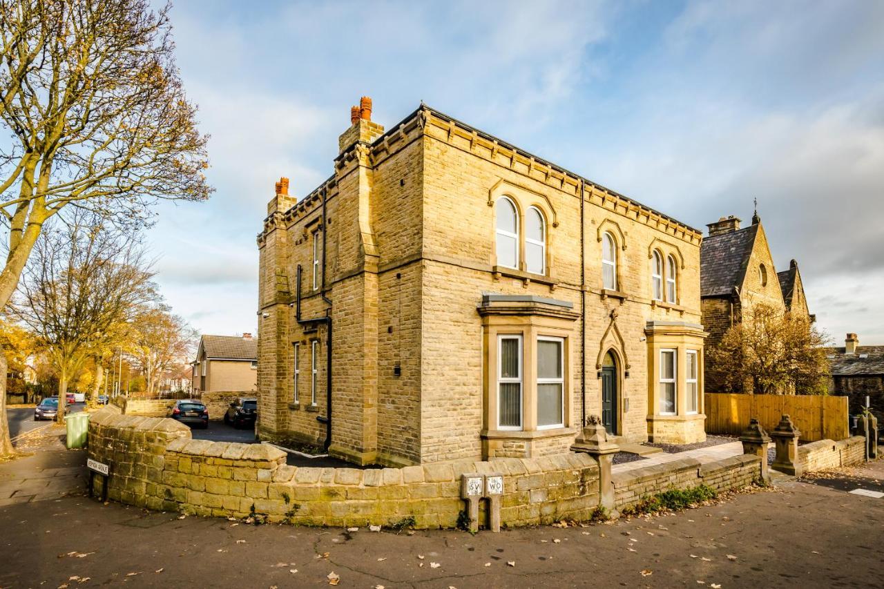 Greenhead Central Huddersfield Buitenkant foto